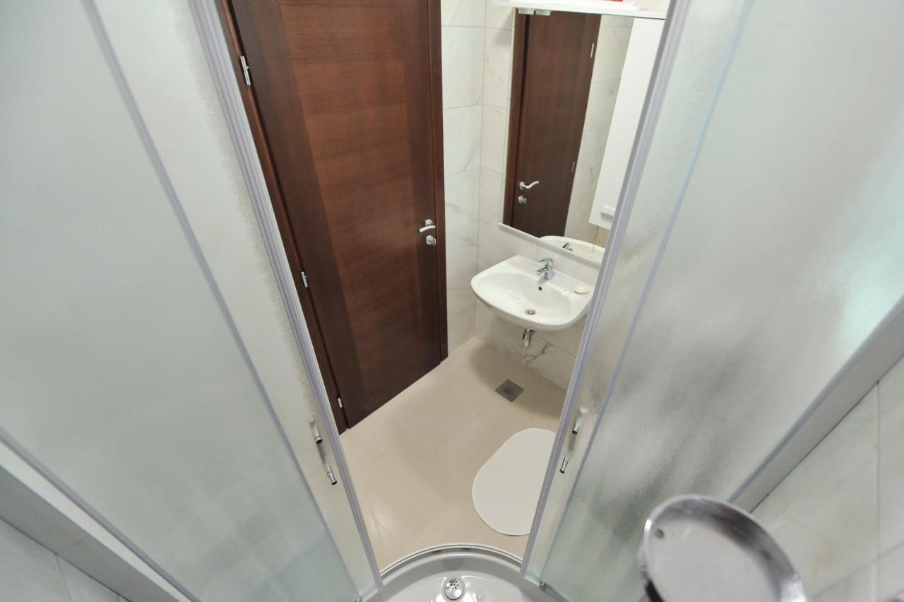 Apartmani Peric 1 Meka Draga Obrovac Ngoại thất bức ảnh
