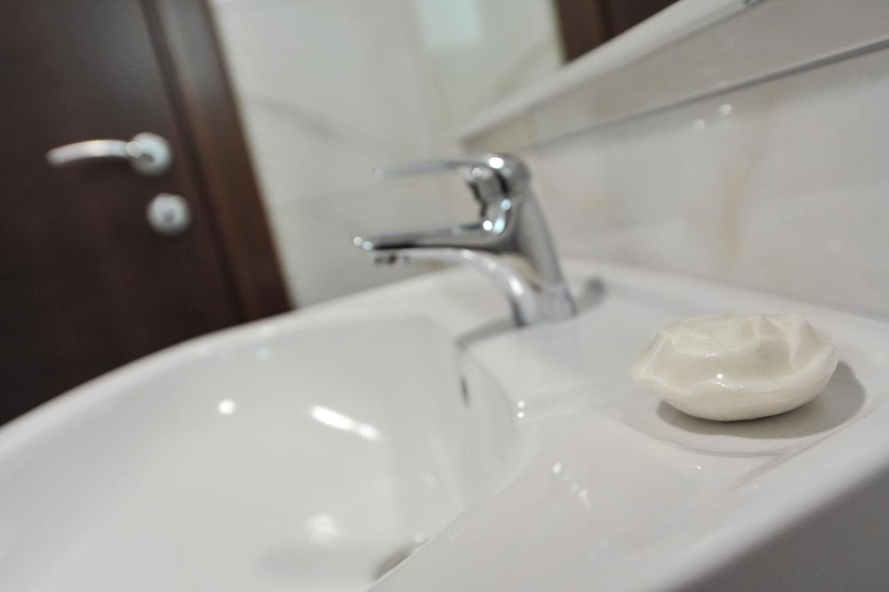 Apartmani Peric 1 Meka Draga Obrovac Ngoại thất bức ảnh
